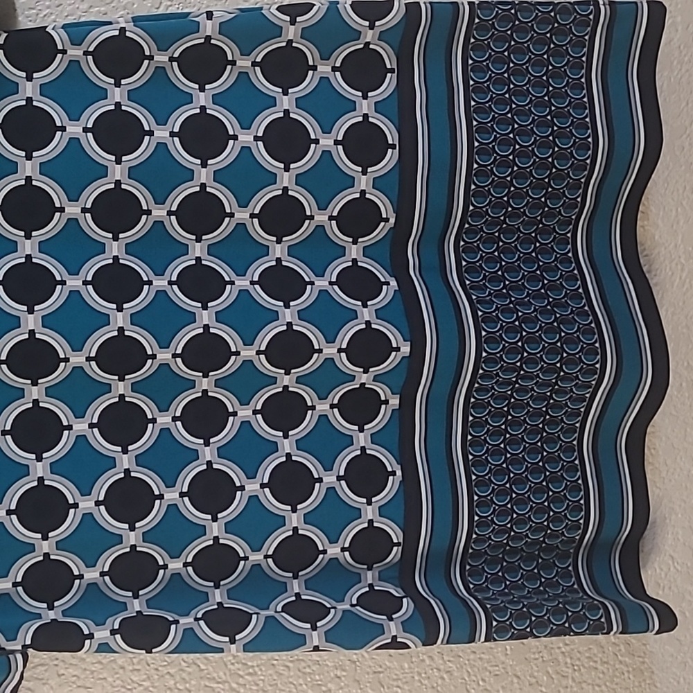 White House Black Market XS Teal Black and White  Geometrical Dress - Picture 3 of 9